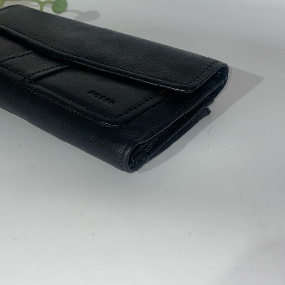 Fossil Black Leather Clutch/Wallet - Picture 8 of 14